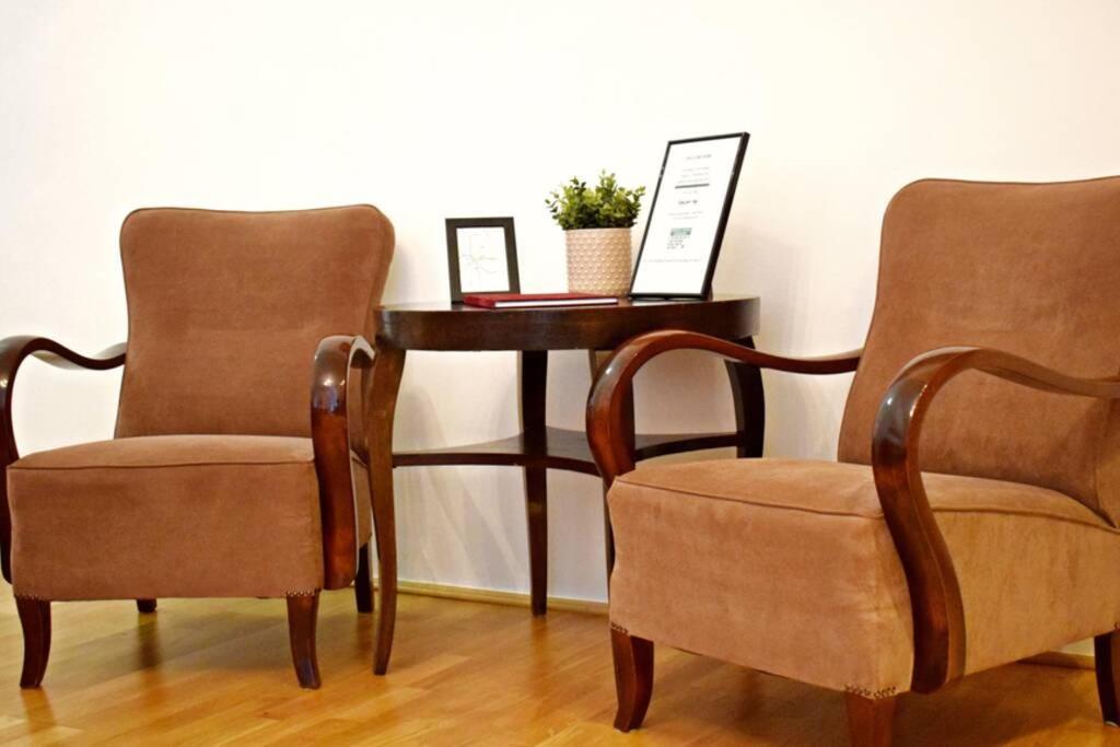 Central Budapest Apartment In Historical Building With Free Private Parking Екстер'єр фото
