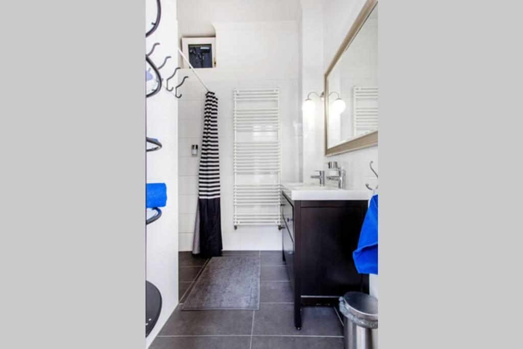 Central Budapest Apartment In Historical Building With Free Private Parking Екстер'єр фото